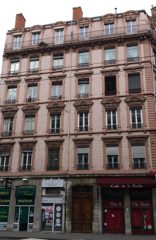 Saxe And The City , Downtown Lyon Bagian luar foto
