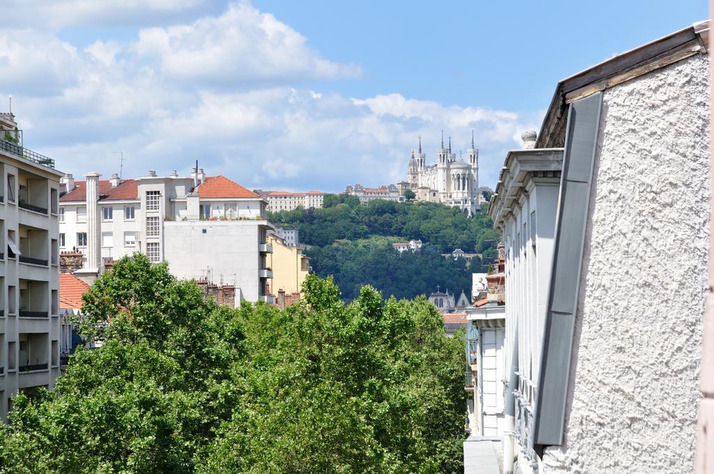 Saxe And The City , Downtown Lyon Bagian luar foto