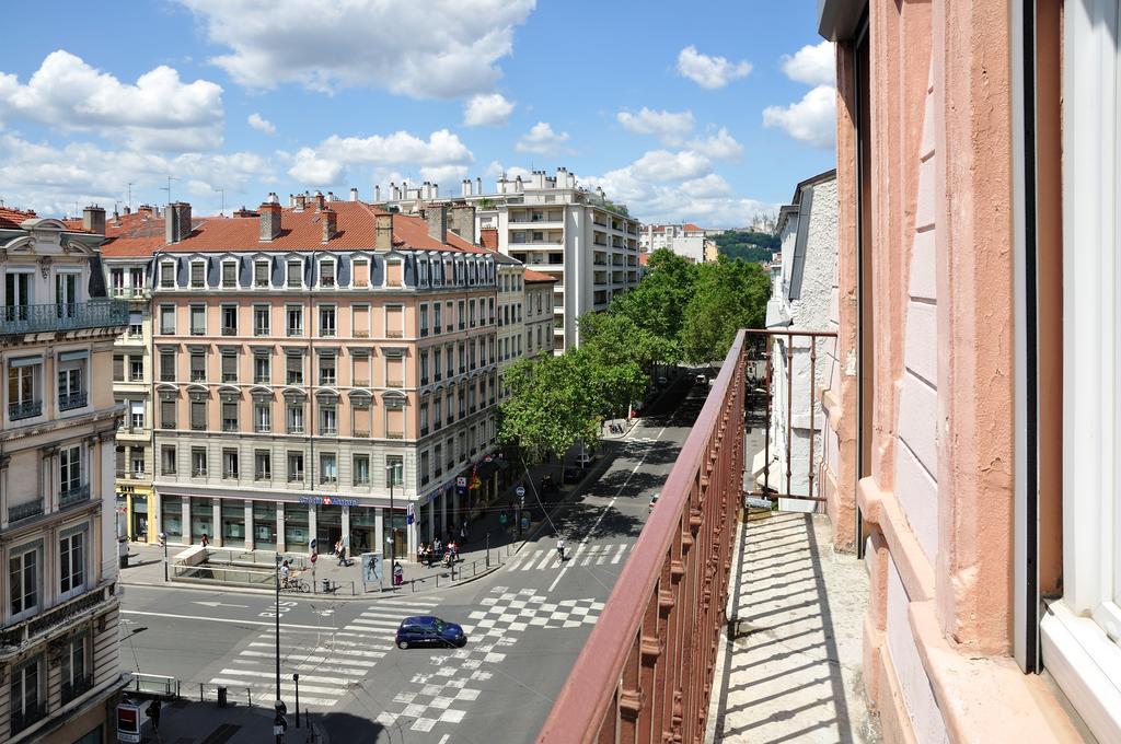 Saxe And The City , Downtown Lyon Bagian luar foto